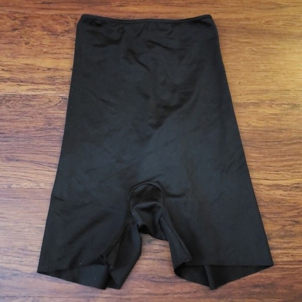 Spanx Black Shapewear Shorts Size Small Edgy Feminine Whimsigoth High Waist